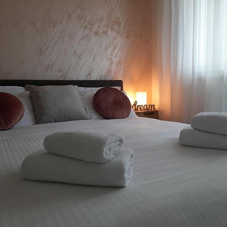 Apartman Kristal Sremska Mitrovica Dış mekan fotoğraf
