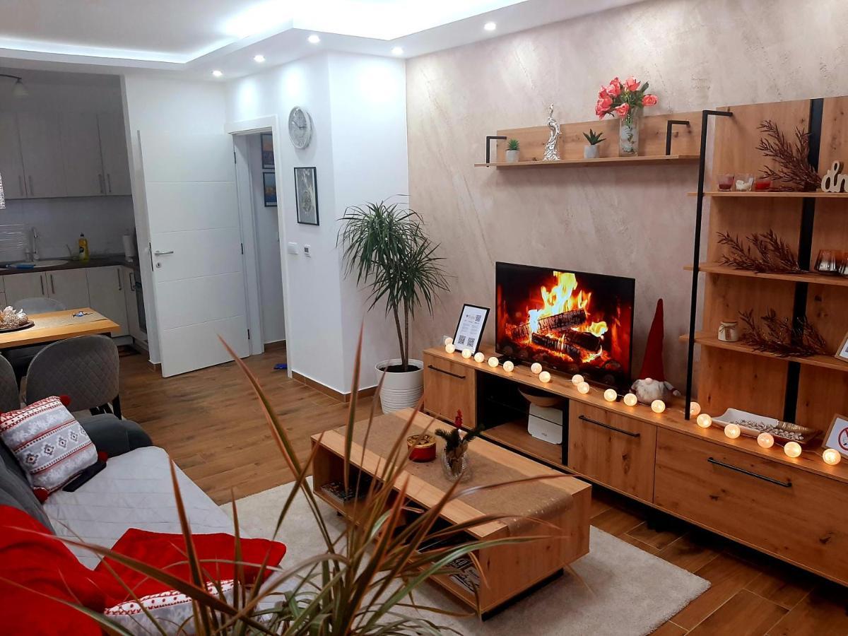Apartman Kristal Sremska Mitrovica Dış mekan fotoğraf
